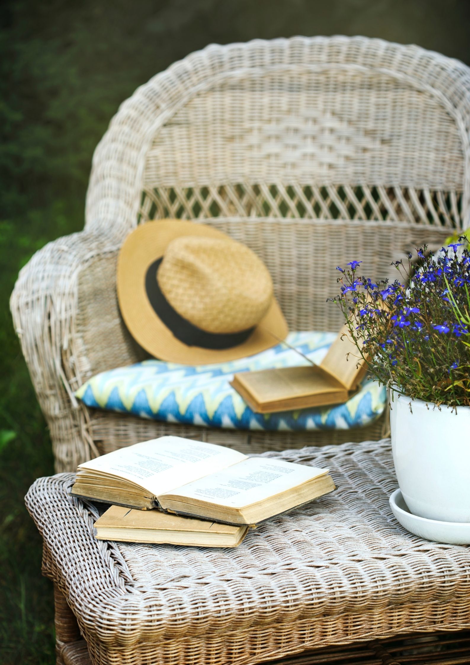 How To Choose, Exploit And Take Care Of A Wicker Chair?