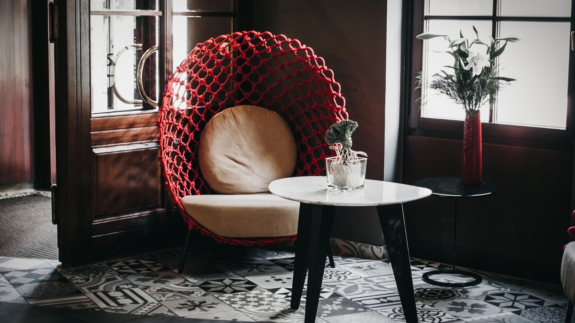 moon chair living room